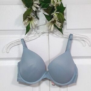 PINK Victoria's Secret Wear Everywhere  push-up bra